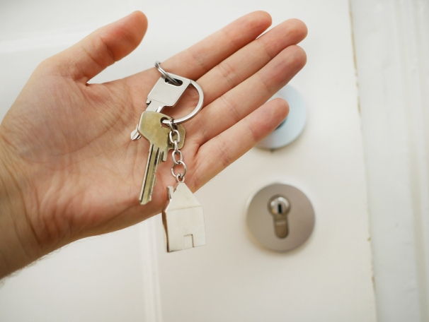 https://ClaudiaAppel.StopRentingStartOwning.com
